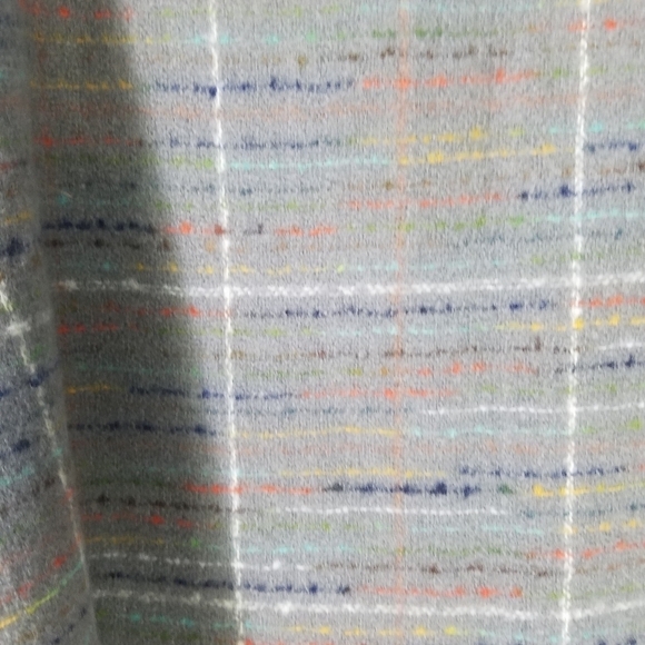 Pretty persuasions gray Fringe scarf - Picture 7 of 7
